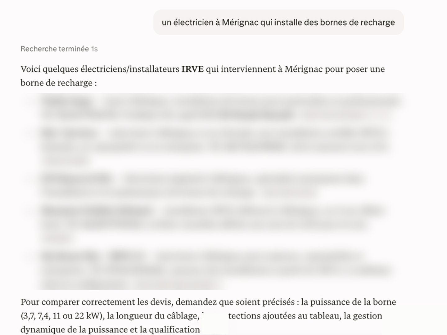 Réponse de Perplexity à la question "un électricien à Mérignac qui installe des bornes de recharge" : cinq entreprises citées avec leur téléphone, noms floutés